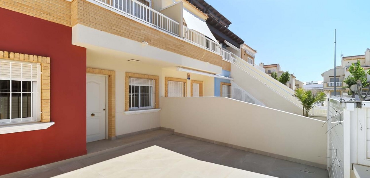 Herverkoop - Appartement / flat -
Pilar de La Horadada - El Mojón