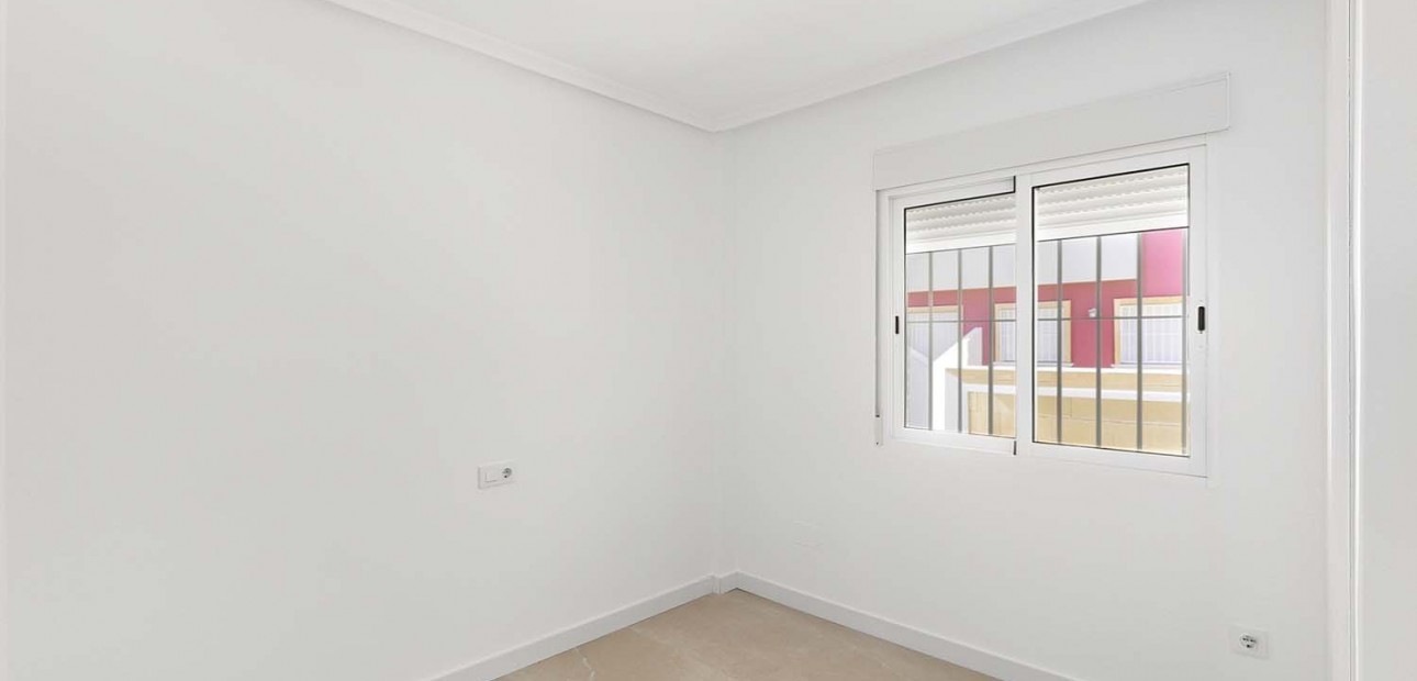 Herverkoop - Appartement / flat -
Pilar de La Horadada - El Mojón