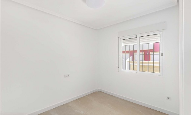 Herverkoop - Appartement / flat -
Pilar de La Horadada - El Mojón