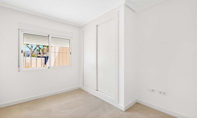 Herverkoop - Appartement / flat -
Pilar de La Horadada - El Mojón