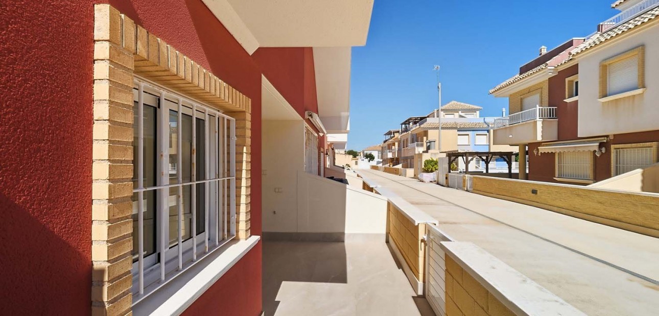 Herverkoop - Appartement / flat -
Pilar de La Horadada - El Mojón