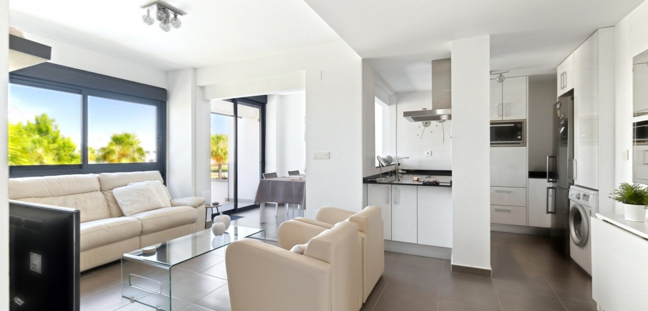 Herverkoop - Appartement / flat -
Torre de La Horadada - Torre de La Horadada - Town