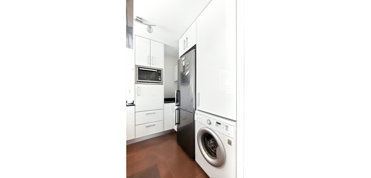 Herverkoop - Appartement / flat -
Torre de La Horadada - Torre de La Horadada - Town