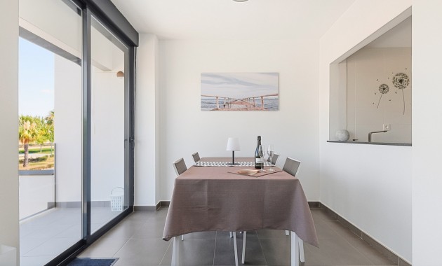 Herverkoop - Appartement / flat -
Torre de La Horadada - Torre de La Horadada - Town