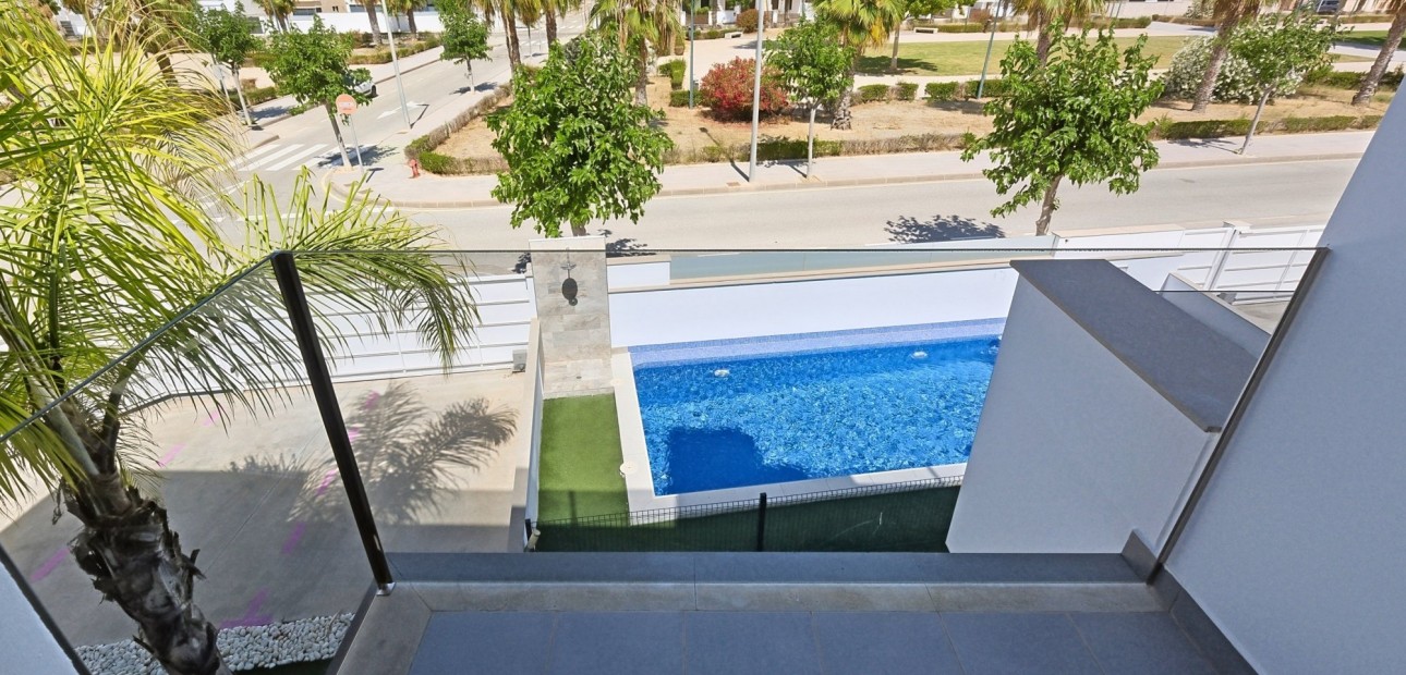 Herverkoop - Appartement / flat -
Torre de La Horadada - Torre de La Horadada - Town