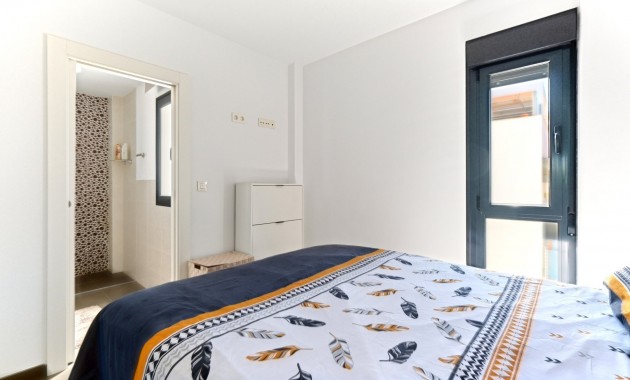 Herverkoop - Appartement / flat -
Torre de La Horadada - Torre de La Horadada - Town