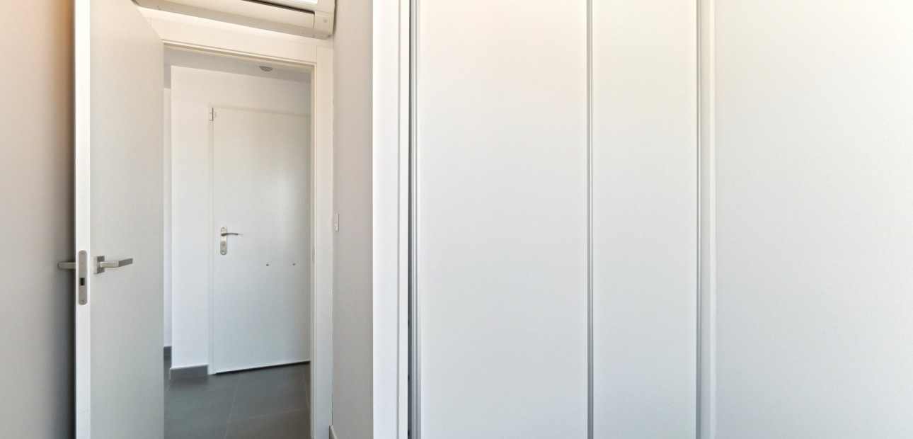 Herverkoop - Appartement / flat -
Torre de La Horadada - Torre de La Horadada - Town