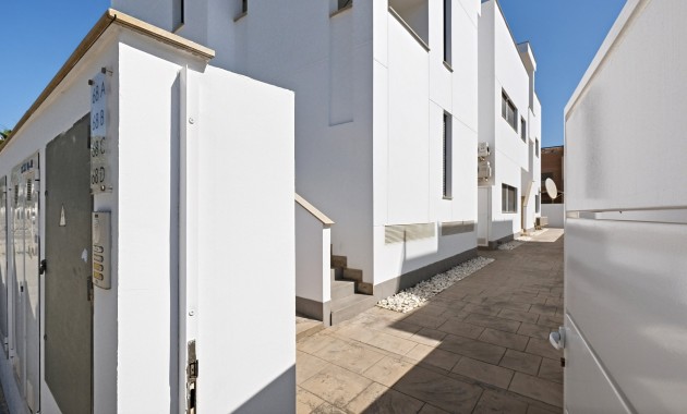 Herverkoop - Appartement / flat -
Torre de La Horadada - Torre de La Horadada - Town
