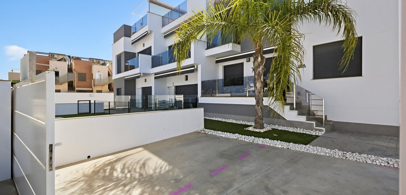 Herverkoop - Appartement / flat -
Torre de La Horadada - Torre de La Horadada - Town