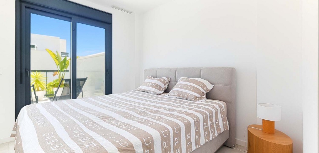Herverkoop - Appartement / flat -
Pilar de La Horadada - El Mojón