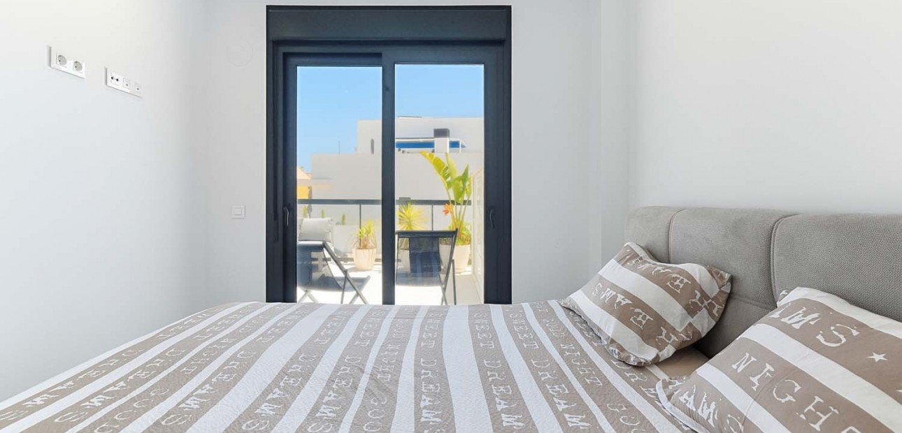 Herverkoop - Appartement / flat -
Pilar de La Horadada - El Mojón