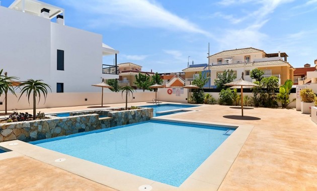 Herverkoop - Appartement / flat -
Pilar de La Horadada - El Mojón