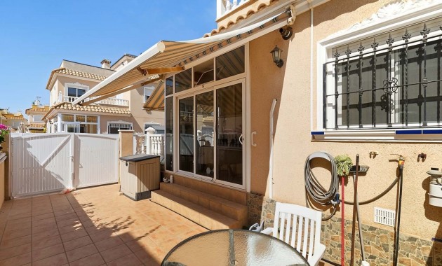Herverkoop - Quad Villa -
Torre de La Horadada - Torre de La Horadada - Town