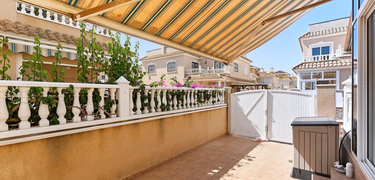 Herverkoop - Quad Villa -
Torre de La Horadada - Torre de La Horadada - Town