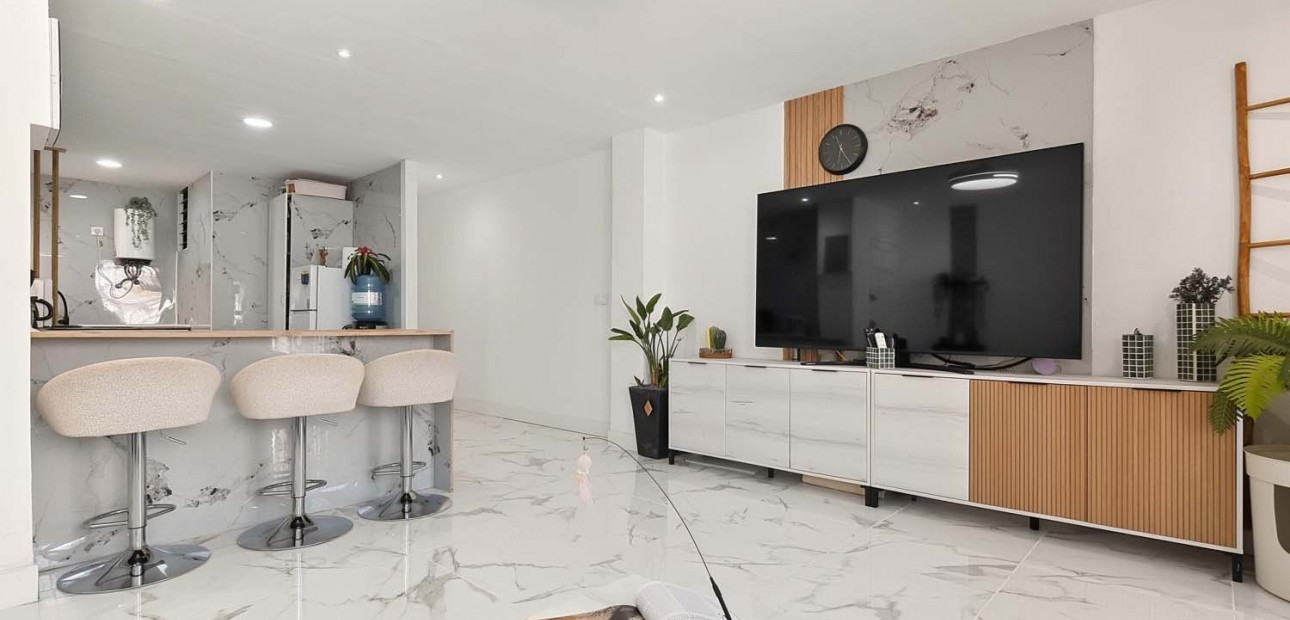 Herverkoop - Appartement / flat -
Lo Pagan - Lo Pagan - Town