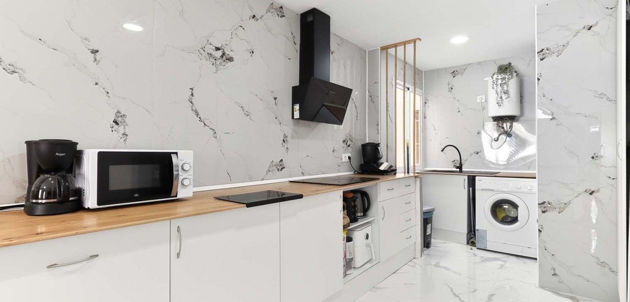 Herverkoop - Appartement / flat -
Lo Pagan - Lo Pagan - Town
