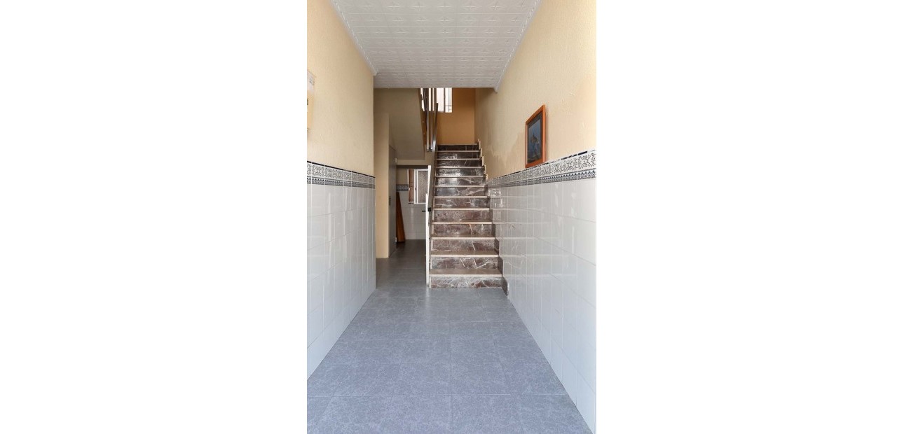 Herverkoop - Appartement / flat -
Lo Pagan - Lo Pagan - Town