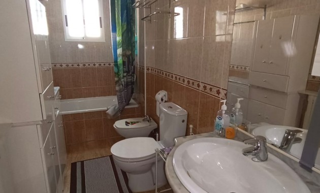 Herverkoop - House -
Orihuela Costa