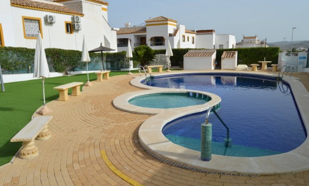 Sale - Apartment / flat -
Orihuela - Entre Naranjos Vistabella