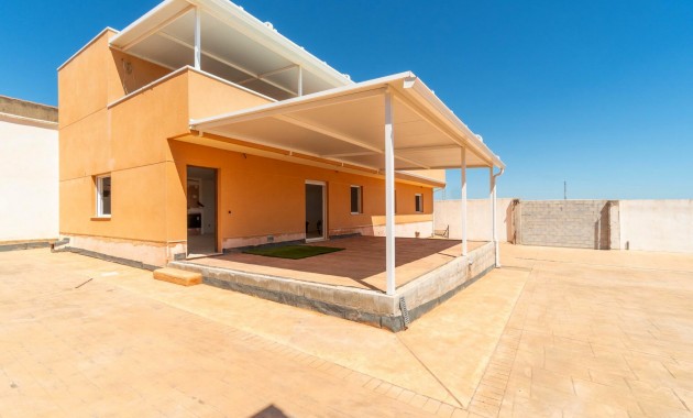 Sale - House -
San Miguel de Salinas - Torremendo