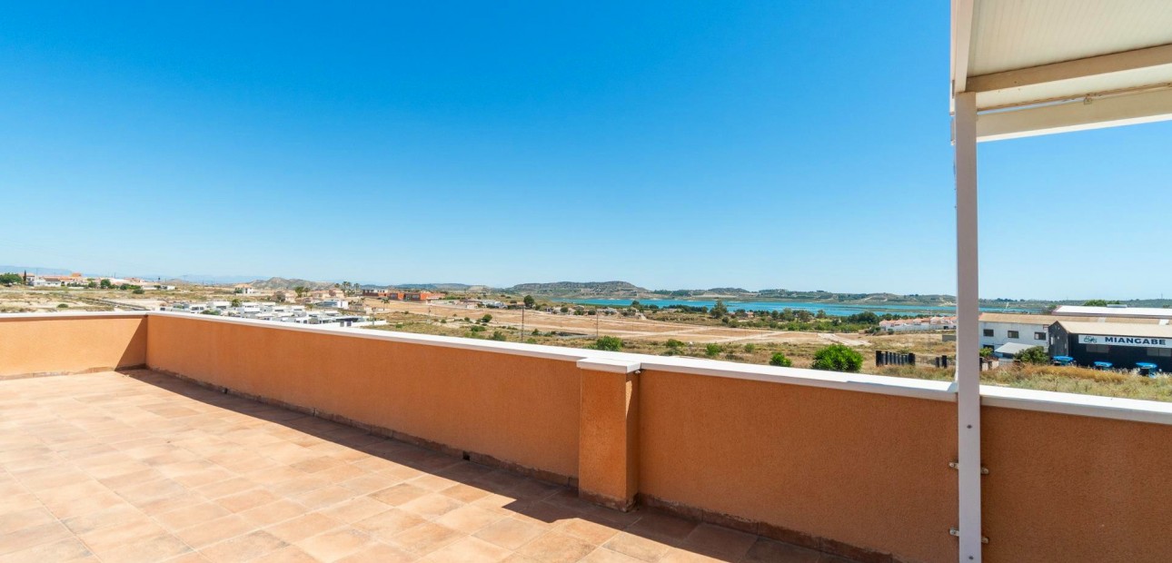 Sale - House -
San Miguel de Salinas - Torremendo