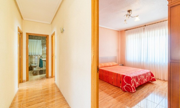 Sale - House -
San Miguel de Salinas - Torremendo