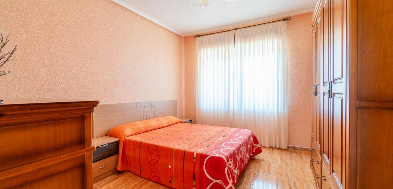Sale - House -
San Miguel de Salinas - Torremendo