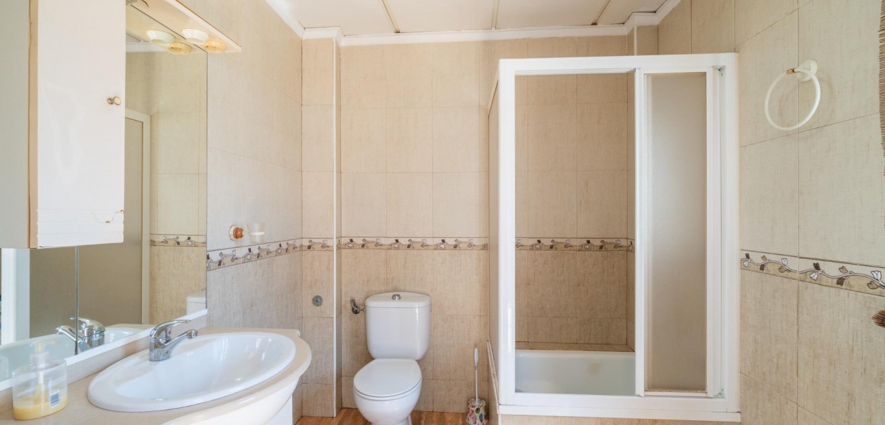 Sale - House -
San Miguel de Salinas - Torremendo