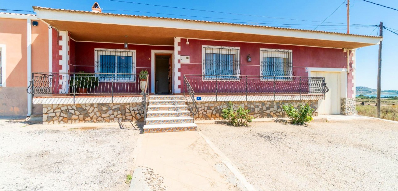 Sale - House -
San Miguel de Salinas - Torremendo