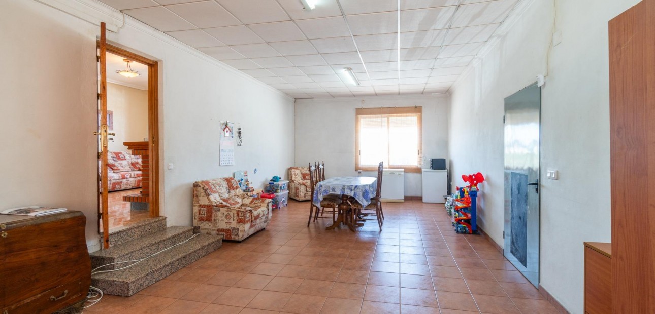 Sale - House -
San Miguel de Salinas - Torremendo