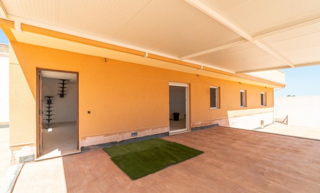 Sale - House -
San Miguel de Salinas - Torremendo