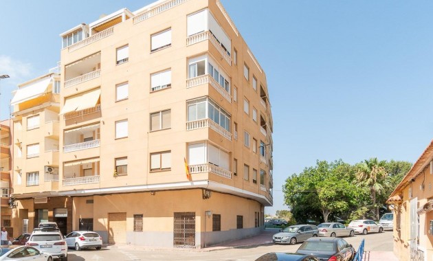 Sale - Apartment / flat -
Torrevieja - La Mata pueblo