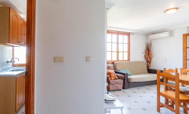 Sale - Apartment / flat -
Torrevieja - La Mata pueblo