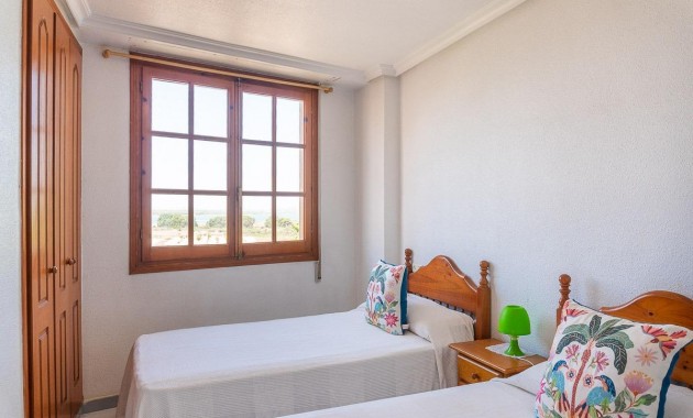 Sale - Apartment / flat -
Torrevieja - La Mata pueblo