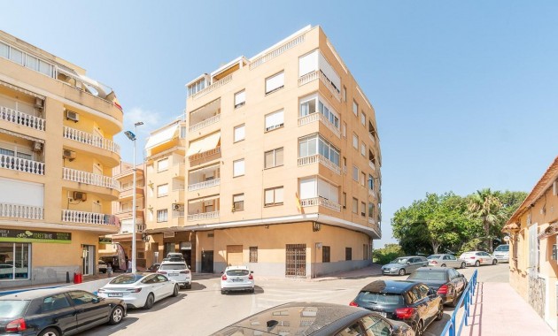Sale - Apartment / flat -
Torrevieja - La Mata pueblo