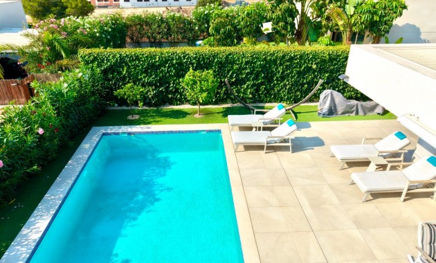 Sale - Detached Villa -
Los Montesinos - Los Montesinos - Urb. La Herrada