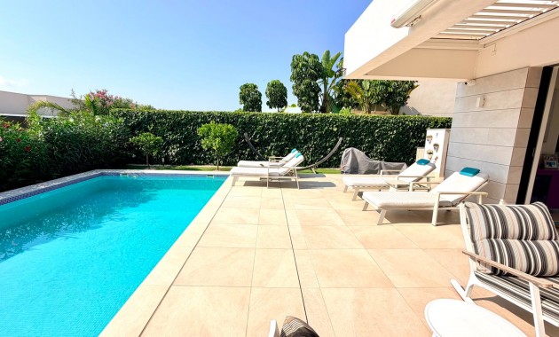 Sale - Detached Villa -
Los Montesinos - Los Montesinos - Urb. La Herrada