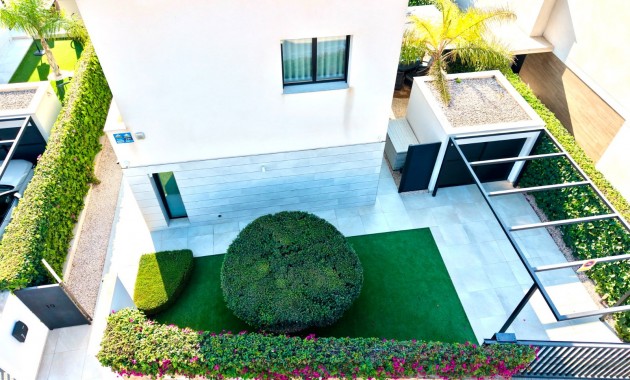 Sale - Detached Villa -
Los Montesinos - Los Montesinos - Urb. La Herrada