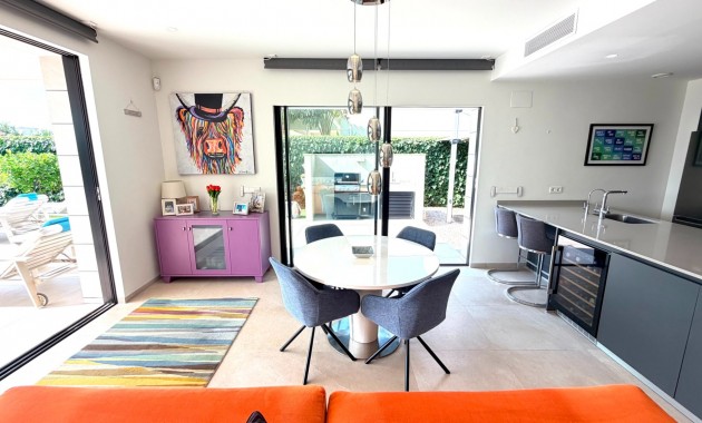 Sale - Detached Villa -
Los Montesinos - Los Montesinos - Urb. La Herrada