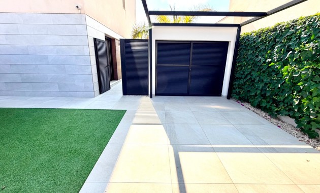 Sale - Detached Villa -
Los Montesinos - Los Montesinos - Urb. La Herrada