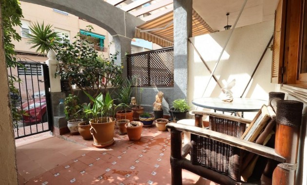 Sale - Bungalow -
Torrevieja - Acequion