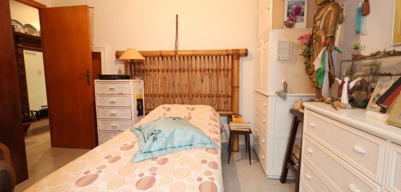 Sale - Bungalow -
Torrevieja - Acequion