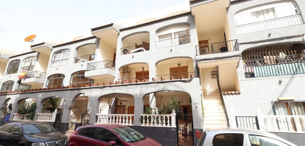 Sale - Bungalow -
Torrevieja - Acequion