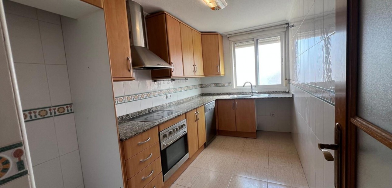 Sale - Apartment / flat -
Torrevieja - Playa de los locos