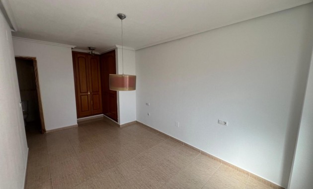 Sale - Apartment / flat -
Torrevieja - Playa de los locos