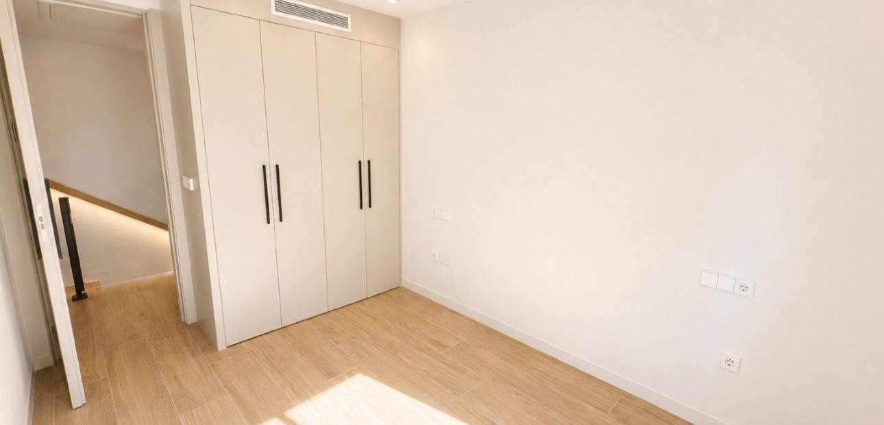 Sale - Detached Villa -
Santiago de La Ribera - Santiago de La Ribera - Town