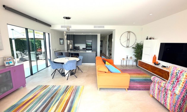 Sale - Detached Villa -
Los Montesinos - La Herrada