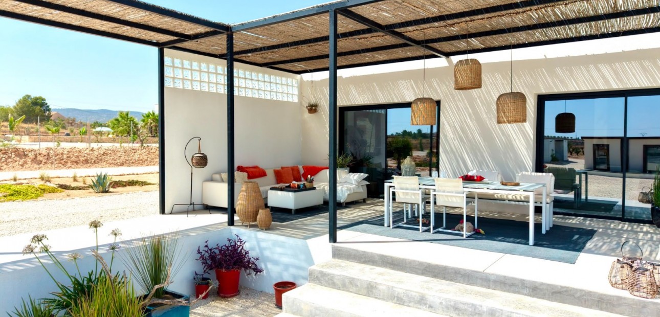 Sale - Country Property -
Pinoso - Pinoso - Country