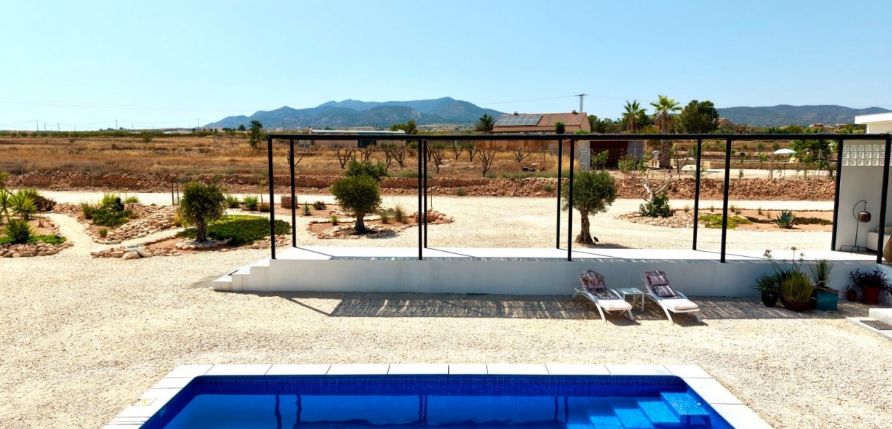 Sale - Country Property -
Pinoso - Pinoso - Country