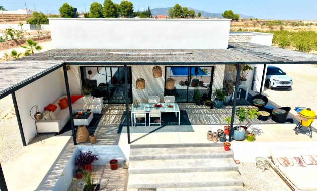 Sale - Country Property -
Pinoso - Pinoso - Country